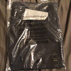 Brand New Banana Republic Mason Stretch Chino